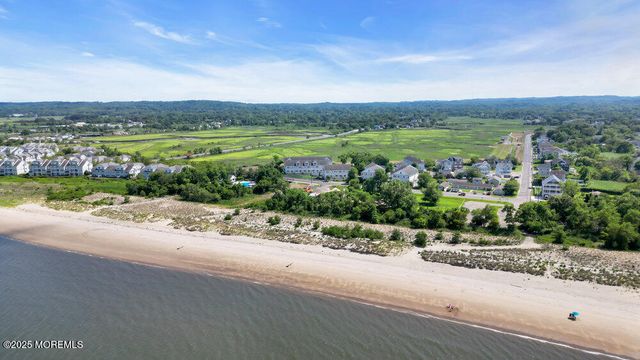 602 Park Avenue, Middletown, NJ 07758