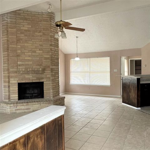 7017 Haven Creek Drive, Cypress, TX 77433