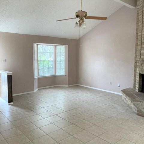 7017 Haven Creek Drive, Cypress, TX 77433