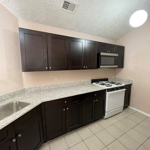 7017 Haven Creek Drive, Cypress, TX 77433