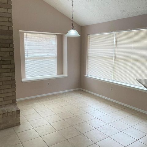 7017 Haven Creek Drive, Cypress, TX 77433