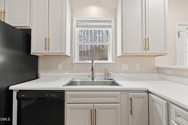 96 Sequoia Drive, Clayton, NC 27527