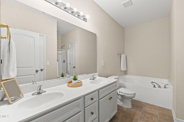 96 Sequoia Drive, Clayton, NC 27527