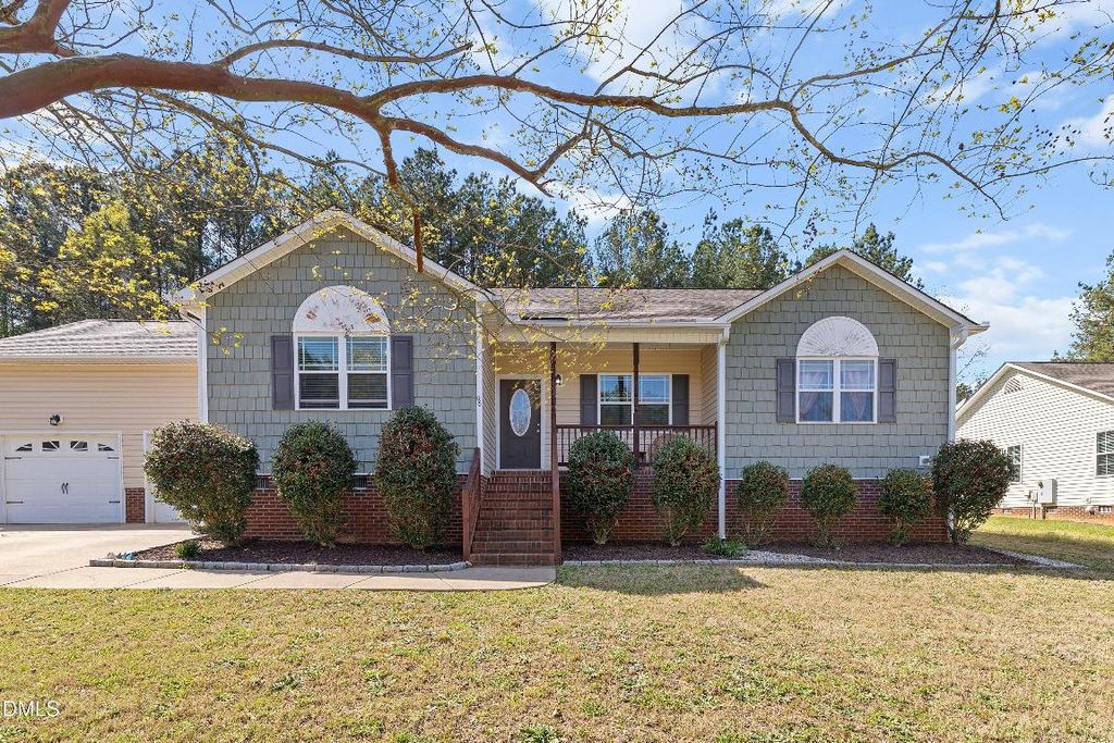 96 Sequoia Drive, Clayton, NC 27527