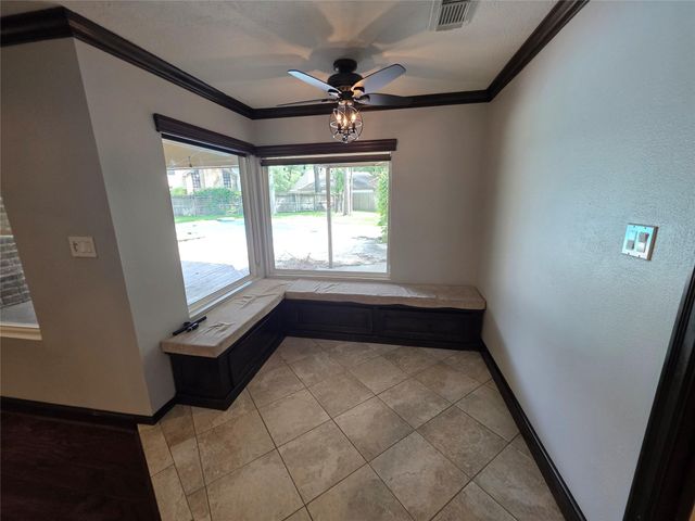 16806 Sandypine Circle, Spring, TX 77379