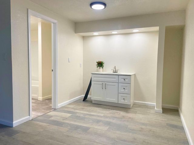 1785 W Hazelton Ave, Stockton, CA 95203