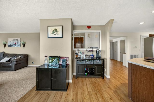 6251 Ventura Lane, Central Point, OR 97502