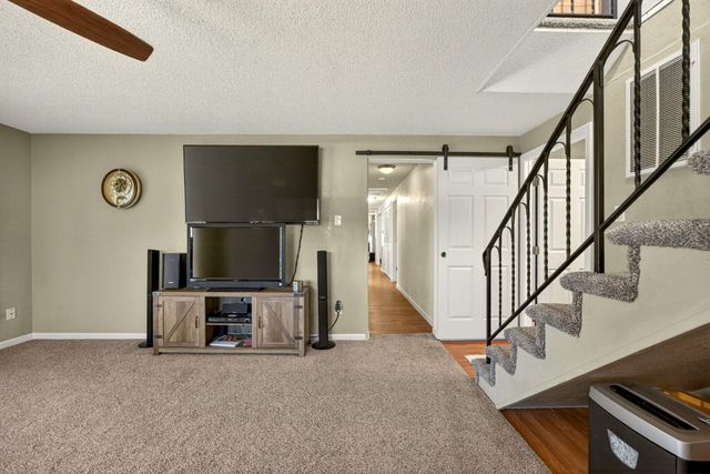 6251 Ventura Lane, Central Point, OR 97502