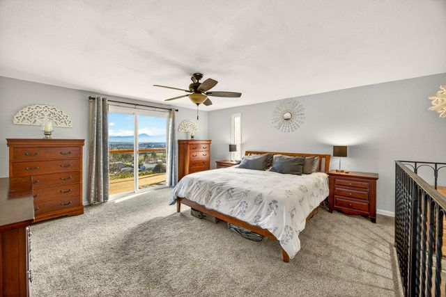 6251 Ventura Lane, Central Point, OR 97502