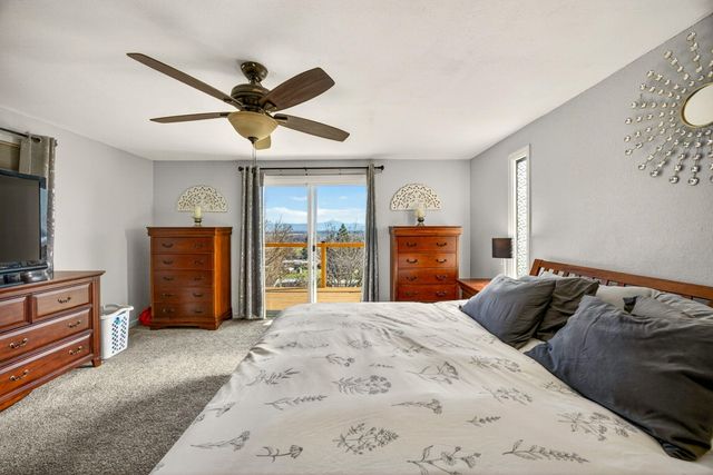 6251 Ventura Lane, Central Point, OR 97502