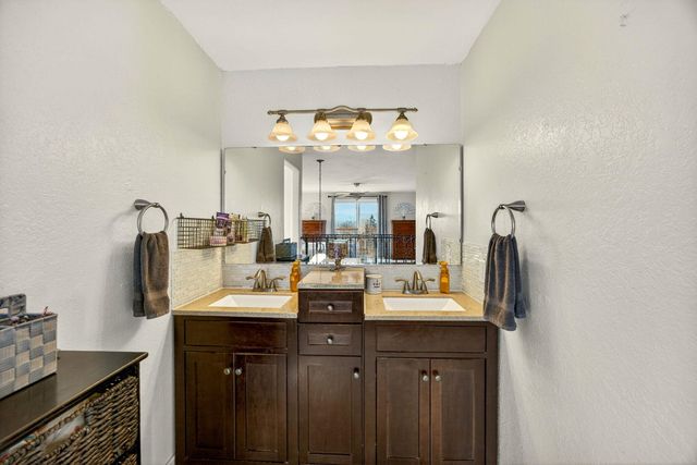 6251 Ventura Lane, Central Point, OR 97502