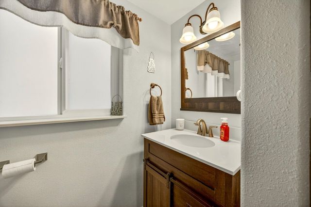 6251 Ventura Lane, Central Point, OR 97502