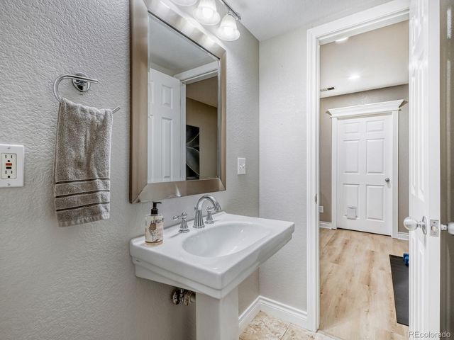 2522 N Xenia Street, Denver, CO 80238