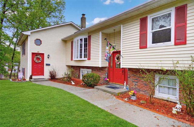 81 Brandy Lane, Wappingers Falls, NY 12590