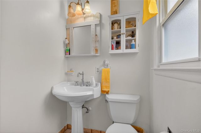 81 Brandy Lane, Wappingers Falls, NY 12590