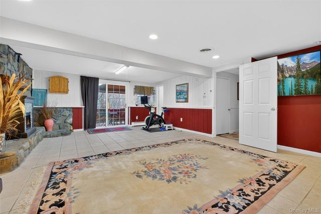 81 Brandy Lane, Wappingers Falls, NY 12590