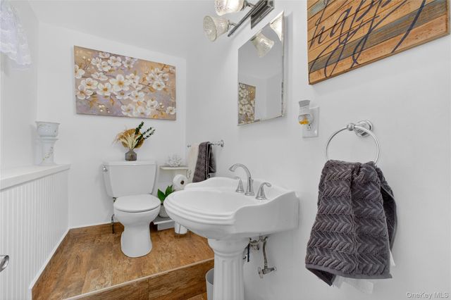 81 Brandy Lane, Wappingers Falls, NY 12590