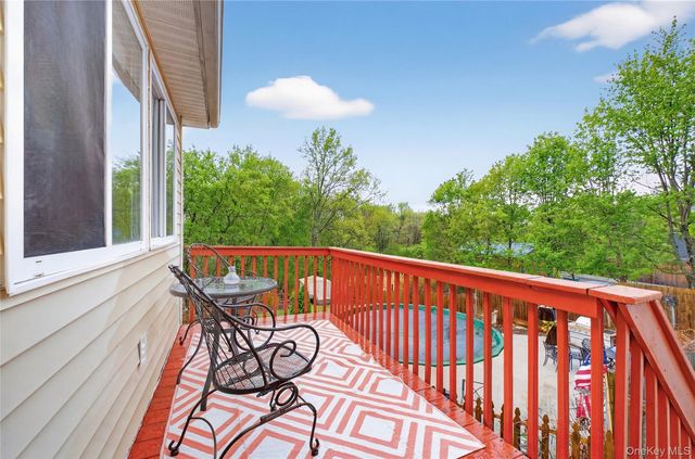 81 Brandy Lane, Wappingers Falls, NY 12590