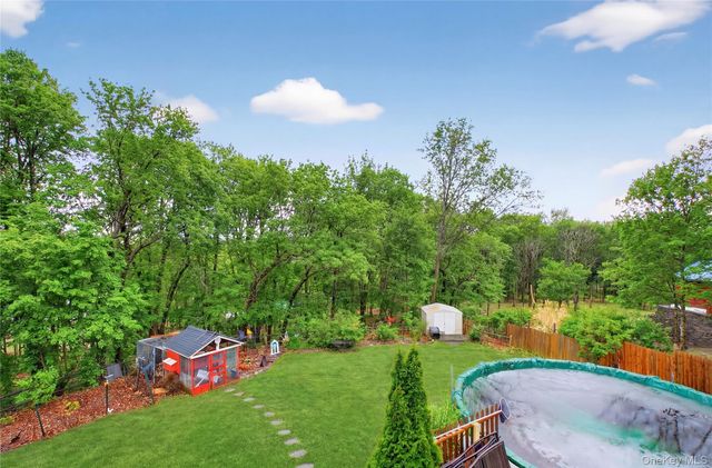 81 Brandy Lane, Wappingers Falls, NY 12590