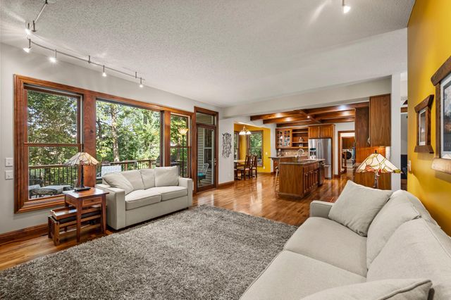 380 Sioux Lookout, Lino Lakes, MN 55014