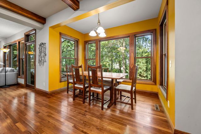 380 Sioux Lookout, Lino Lakes, MN 55014