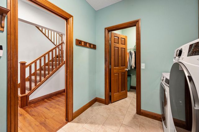 380 Sioux Lookout, Lino Lakes, MN 55014
