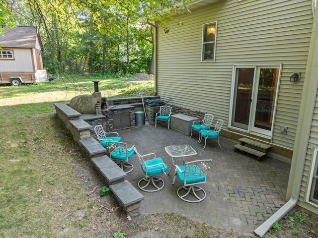 380 Sioux Lookout, Lino Lakes, MN 55014