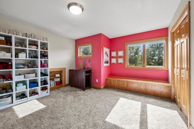 380 Sioux Lookout, Lino Lakes, MN 55014