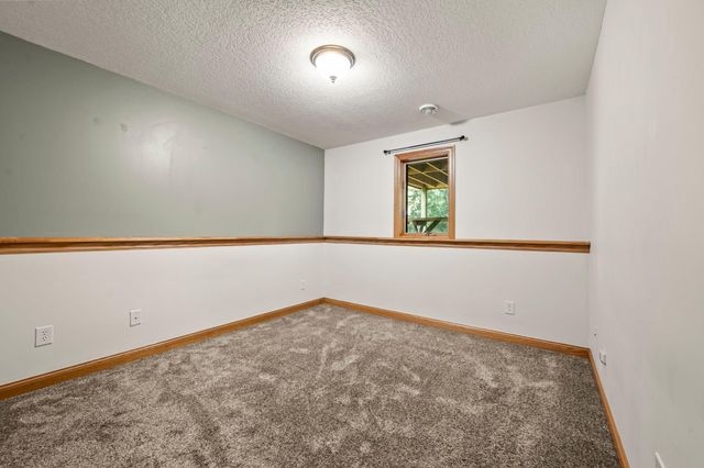 380 Sioux Lookout, Lino Lakes, MN 55014