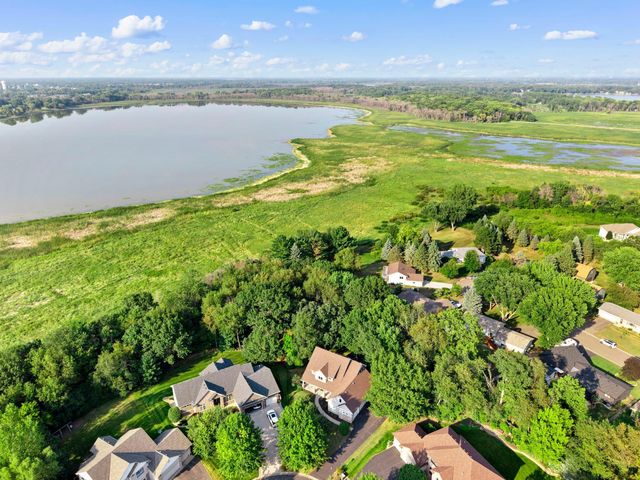 380 Sioux Lookout, Lino Lakes, MN 55014