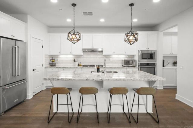 21557 Trail Ridge Drive, Escondido, CA 92029