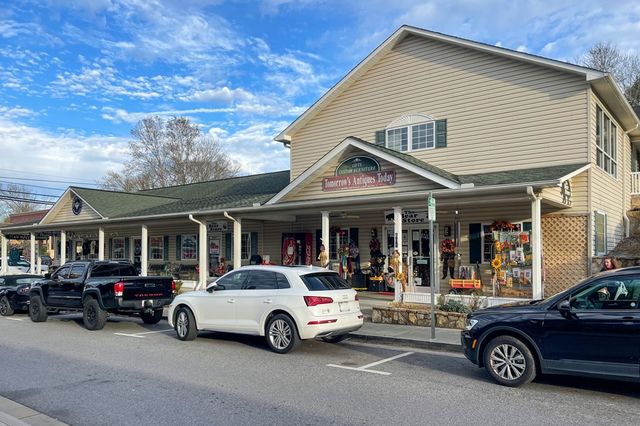 12877 Appalachian Hwy, Morganton, GA 30560