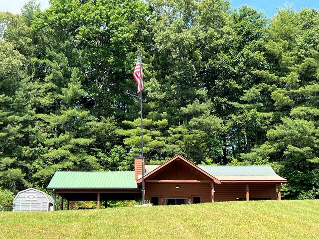 12877 Appalachian Hwy, Morganton, GA 30560