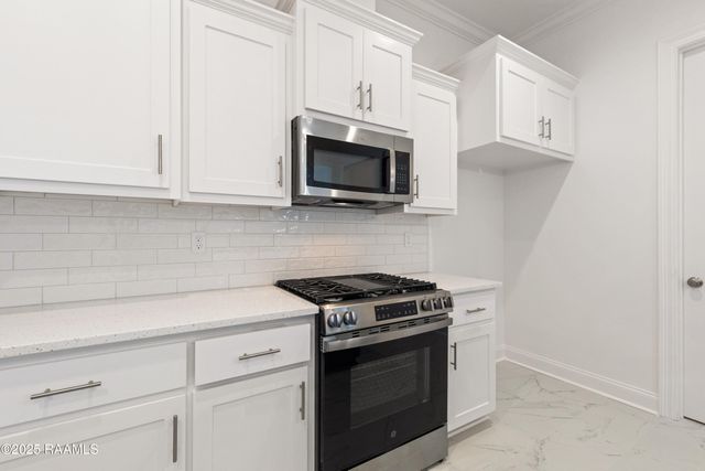 101 Gosling Way, Lafayette, LA 70507