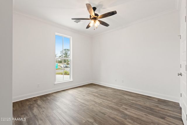 101 Gosling Way, Lafayette, LA 70507