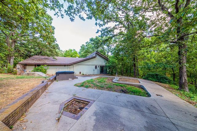 9223 W 2nd Avenue, Stillwater, OK 74074