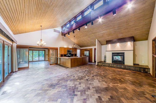 9223 W 2nd Avenue, Stillwater, OK 74074