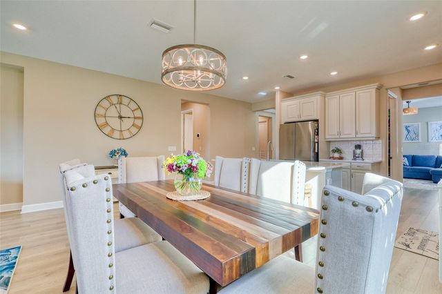 6374 GRANDVIEW HILL COURT, Bradenton, FL 34203