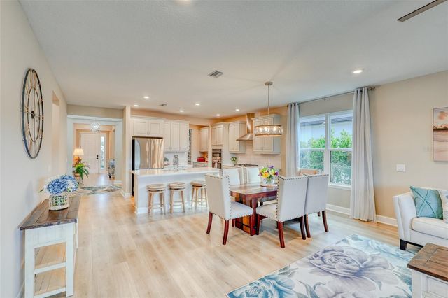 6374 GRANDVIEW HILL COURT, Bradenton, FL 34203