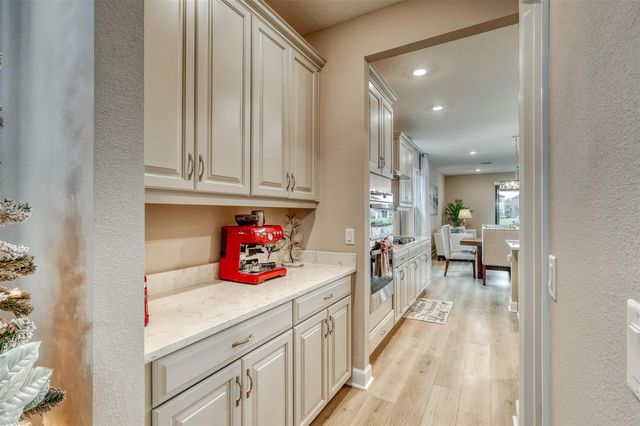 6374 GRANDVIEW HILL COURT, Bradenton, FL 34203