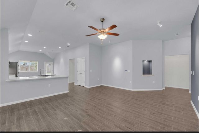 9944 Comely BND, Manor, TX 78653