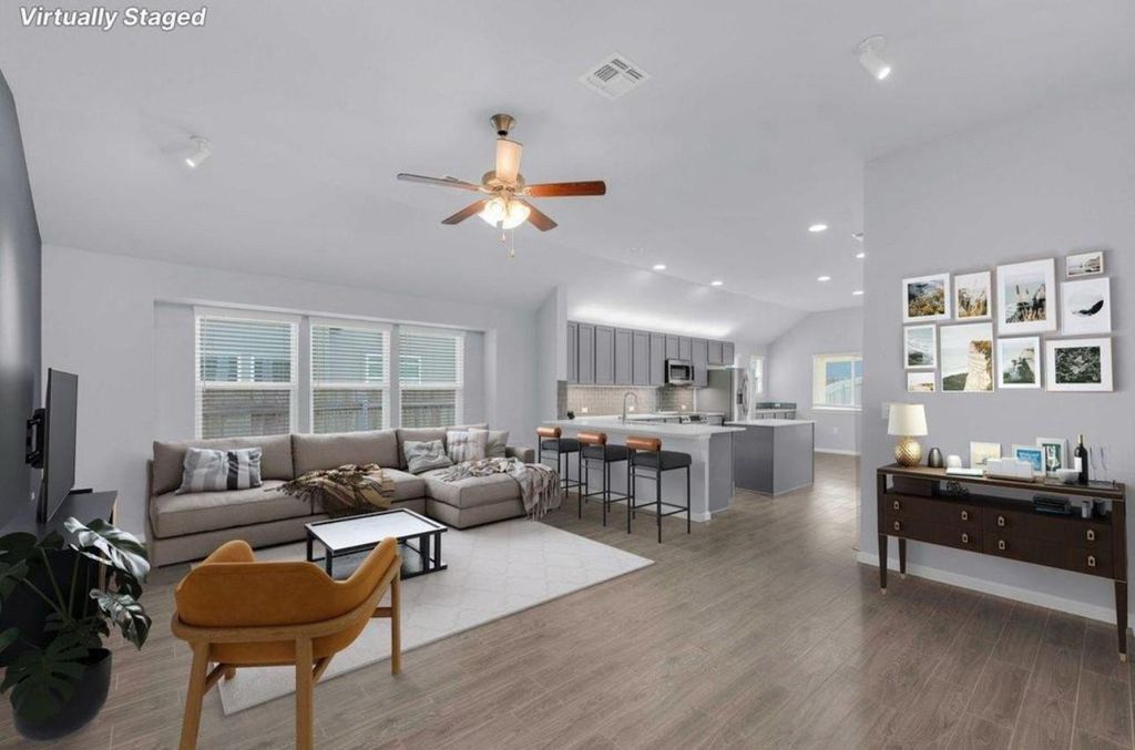9944 Comely BND, Manor, TX 78653