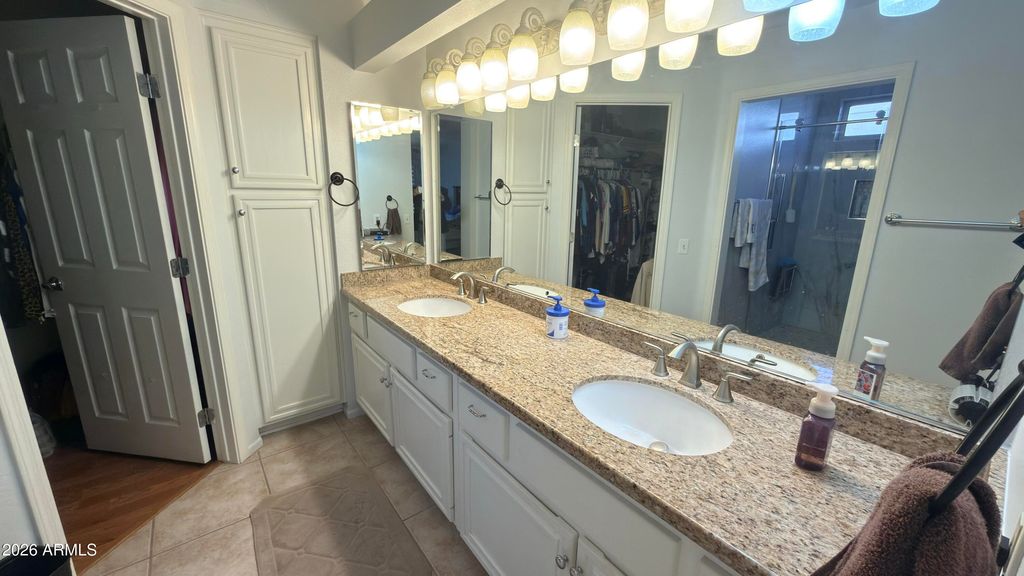 Image 17 of property listing at 14710 W HERITAGE Drive, Sun City West, AZ 85375