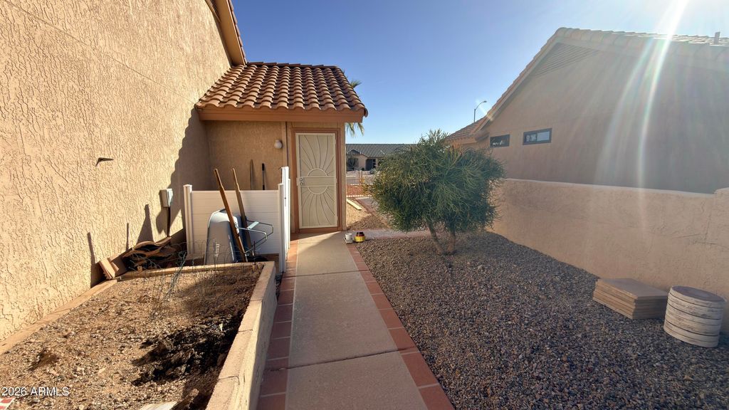 Image 25 of property listing at 14710 W HERITAGE Drive, Sun City West, AZ 85375