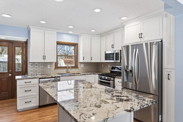 11604 Eldorado Street NW, Coon Rapids, MN 55433