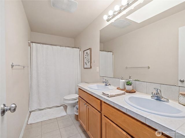 4610 NE 1st Ct, Renton, WA 98059