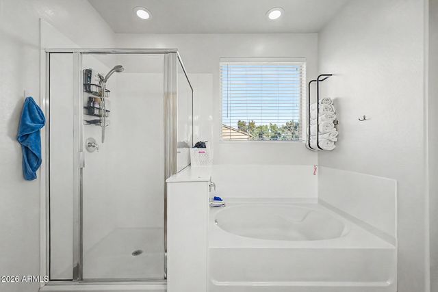 2435 W ARROYO Way, San Tan Valley, AZ 85144