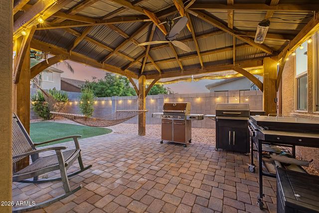 2435 W ARROYO Way, San Tan Valley, AZ 85144