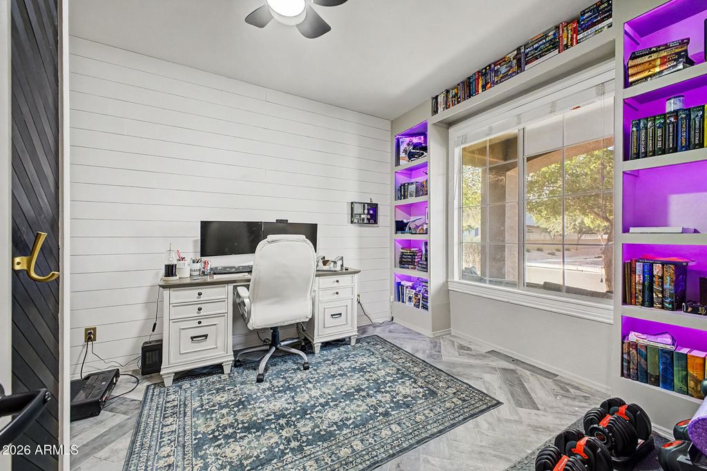 Image 30 of property listing at 2435 W ARROYO Way, San Tan Valley, AZ 85144