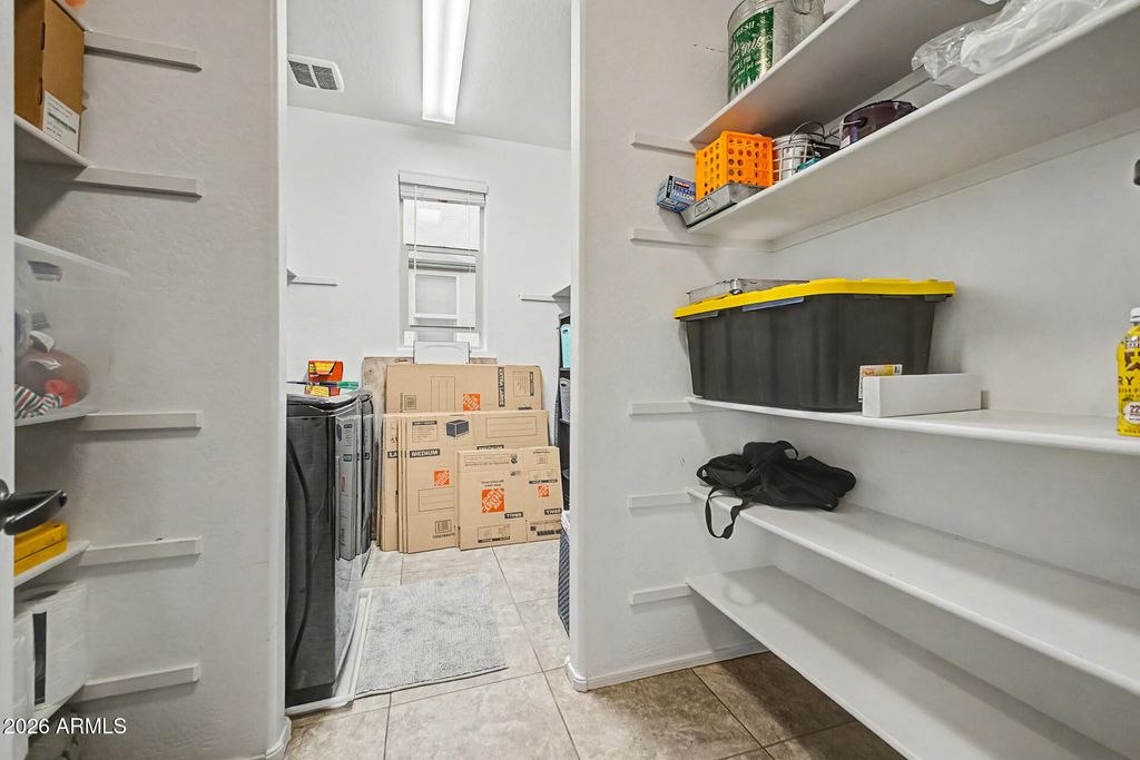 Image 38 of property listing at 2435 W ARROYO Way, San Tan Valley, AZ 85144